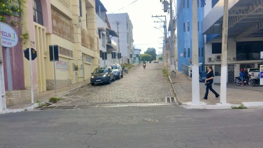Rua Tibúrcio Leite terá sentido único a partir de 31 de março em Brumado