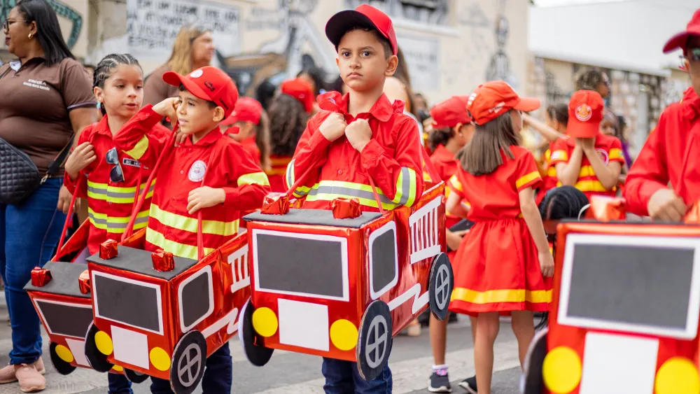 Desfile da Independência valoriza a cultura e os trabalhadores de Brumado