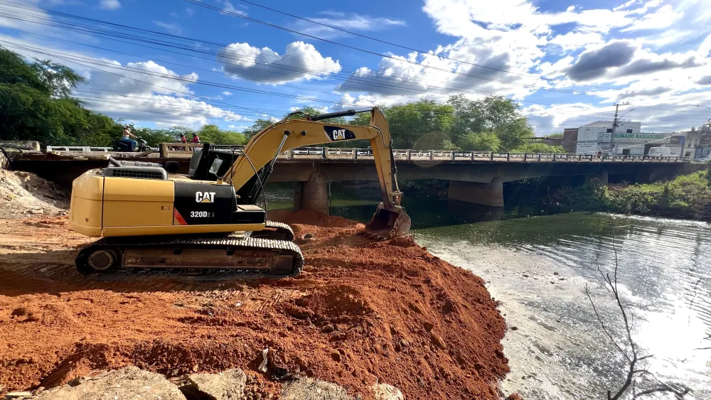 Obra de requalificação da ponte do São Félix tem início em Brumado