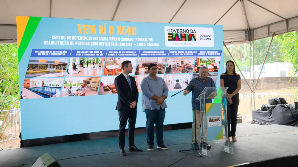 Governador Jerônimo Rodrigues anunciou a construção do CER IV em Brumado durante cerimônia realizada em Salvador