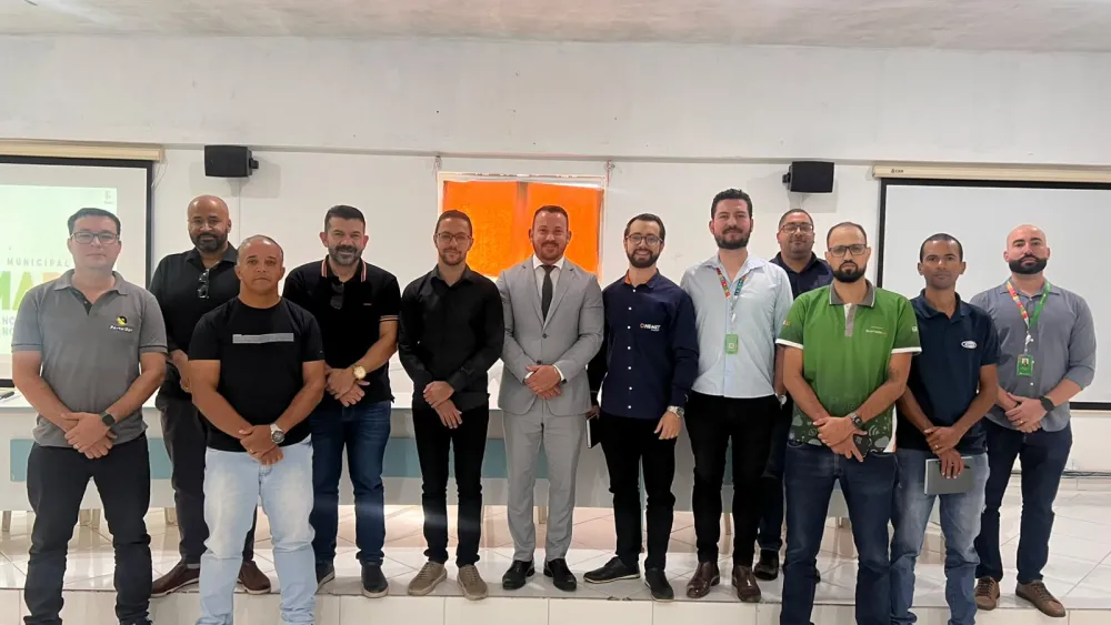 Prefeitura de Brumado avança em parceria para organizar rede de cabos e reforçar segurança urbana