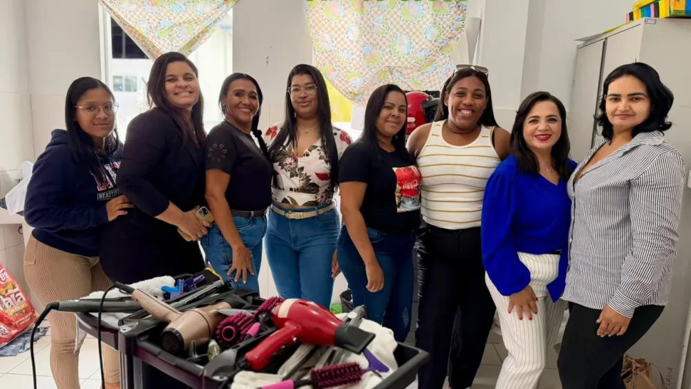 Alunas do Empreender Mulher colocaram aprendizado em prática e promoveram momentos de beleza para mães atípicas 