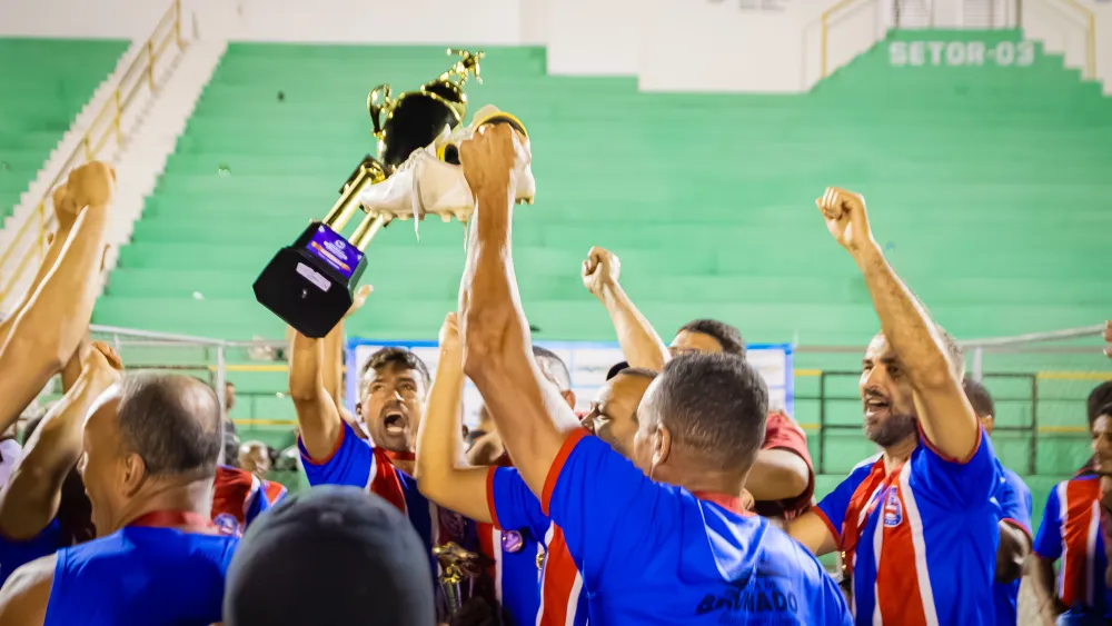 Bahia vence Amigos da Bola nos pênaltis e conquista o Campeonato Brumadense de Futebol Veterano 2026