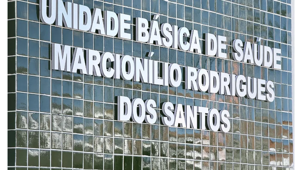 Gestão municipal avança nos investimentos na área da saúde com entrega de UBS totalmente reformada no bairro Baraúnas
