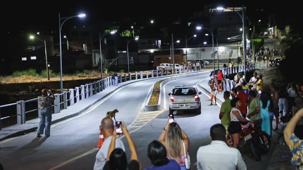 Ponte Zezito Brito foi reinaugurada após requalificação e amplia segurança e acessibilidade entre bairros de Brumado