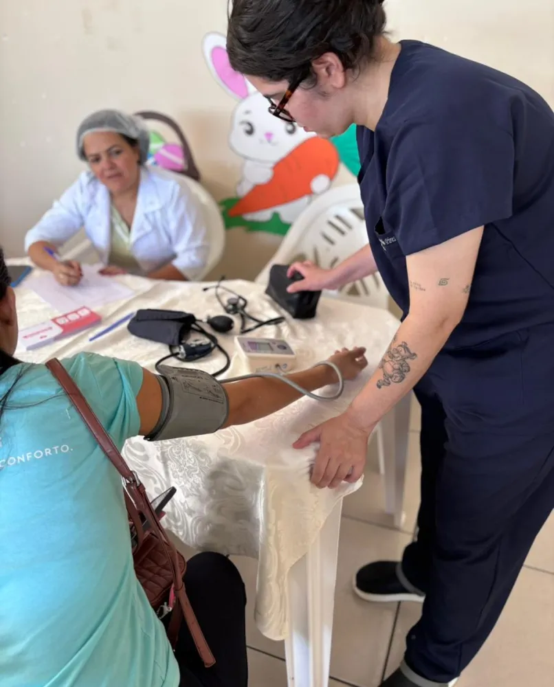 Prefeitura de Brumado realiza ação de prevenção à hipertensão no Restaurante Popular