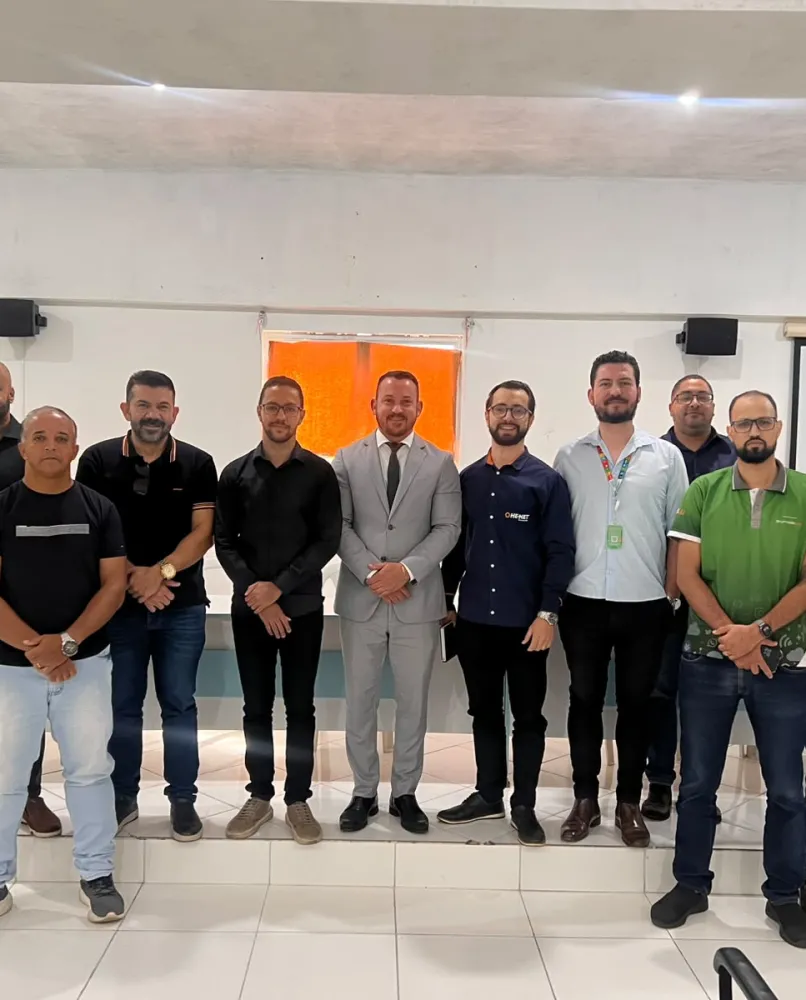 Prefeitura de Brumado avança em parceria para organizar rede de cabos e reforçar segurança urbana