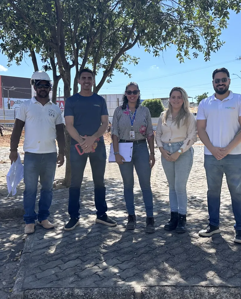 Equipe técnica da Conder realizou vistoria nas obras do novo Mercado Municipal e da Avenida Agnelo em Brumado