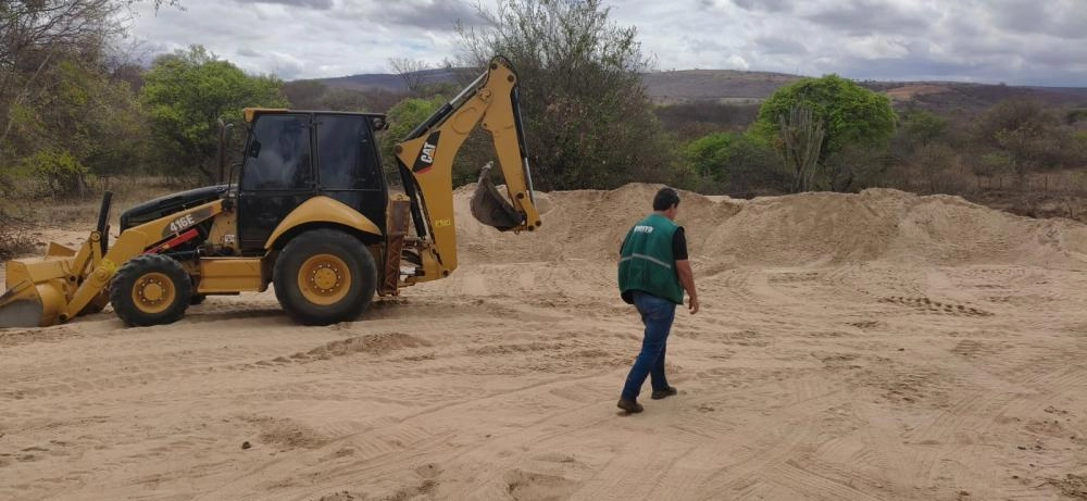 Prefeitura, INEMA e Polícia Militar realizaram fiscalização ambiental no Riachão