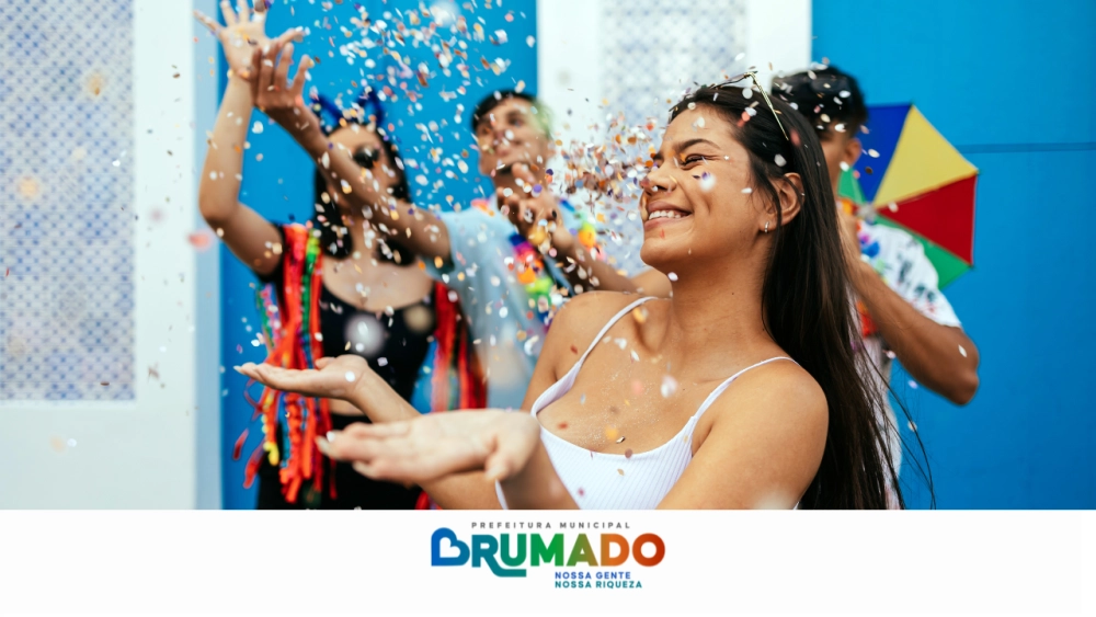 Agita Brumado promove noite de dança e clima carnavalesco na Praça Coronel Zeca Leite
