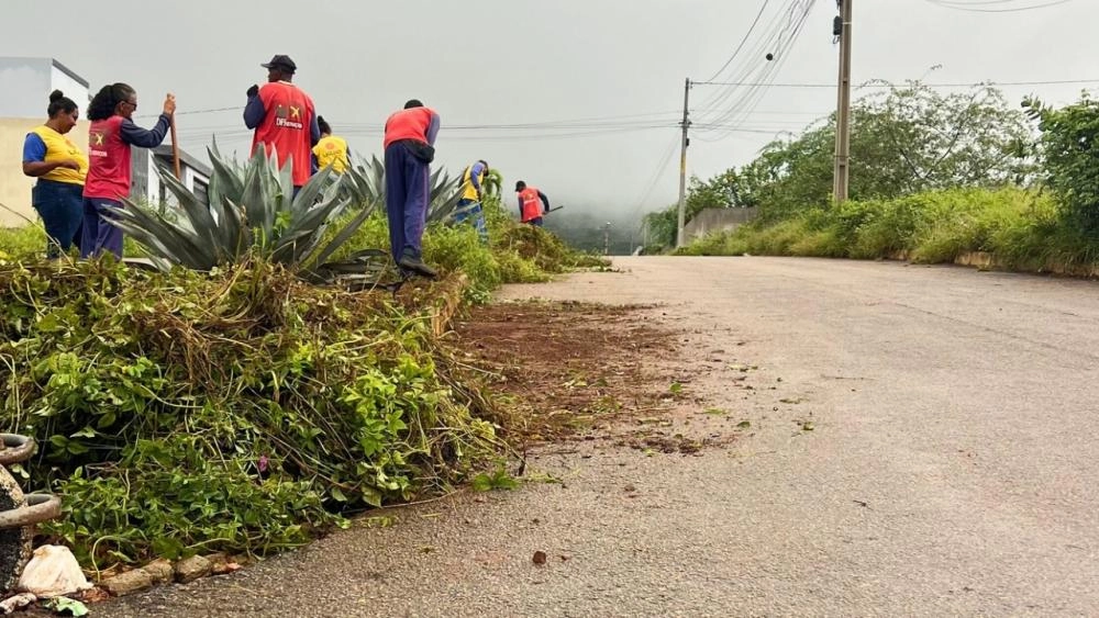 Secretaria de Infraestrutura intensifica ações após fortes chuvas em Brumado