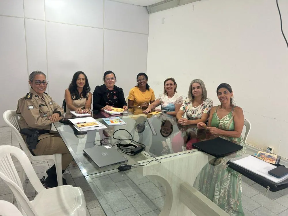 Prefeitura de Brumado e Polícia Militar firmam parceria para execução do PROERD nas escolas municipais
