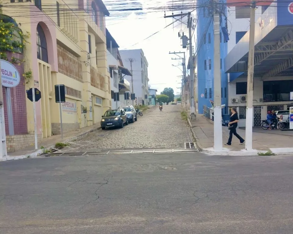 Rua Tibúrcio Leite terá sentido único a partir de 31 de março em Brumado