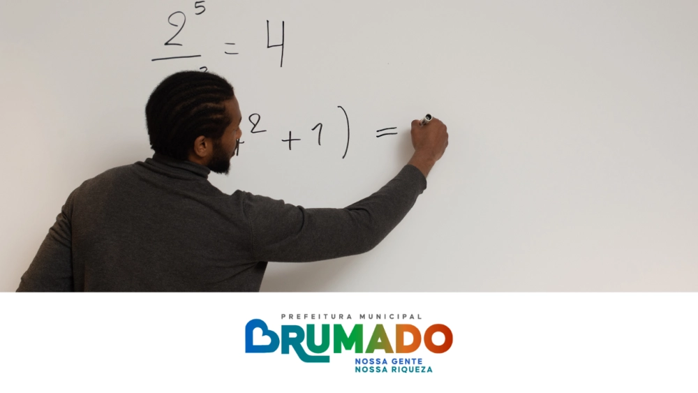 Reajuste para Professores da rede municipal com até 5% acima do piso salarial. Prefeitura de Brumado encaminha projeto para a Câmara