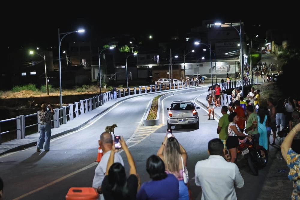 Ponte Zezito Brito foi reinaugurada após requalificação e amplia segurança e acessibilidade entre bairros de Brumado