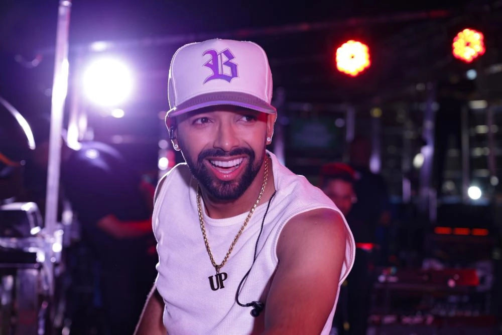 Segundo dia do CarnaBrumas foi marcado por uma diversidade de ritmos