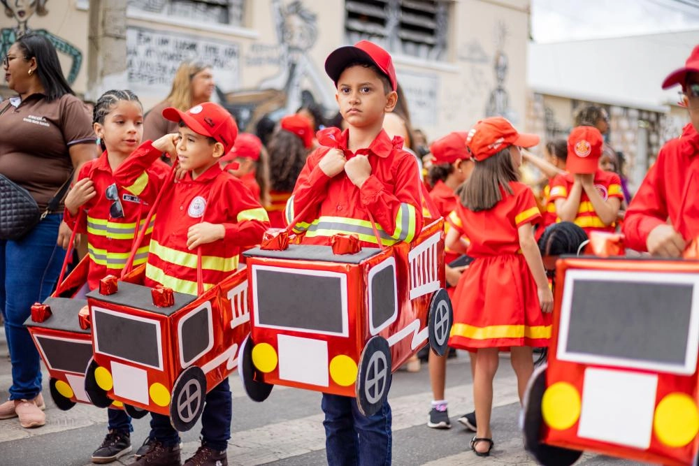 Desfile da Independência valoriza a cultura e os trabalhadores de Brumado